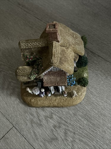 Lilliput lane assorted - lane,