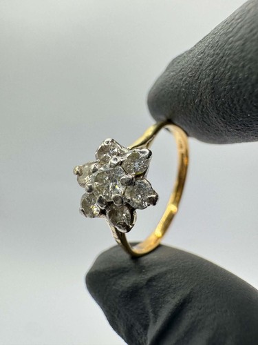 22ct diamond daisy 18ct - 22ct,