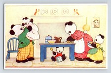 Animals: Panda Bears. 'Baking