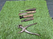 VINTAGE COBBLERS/LEATHER WORKERS/ SADDLERS TOOLS 5 OFF JOB LOT