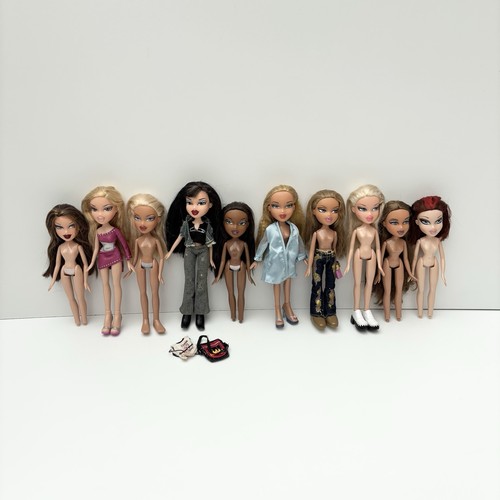 Bratz doll bundle x10 - -,