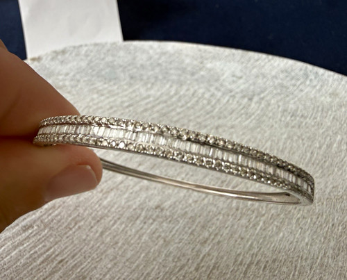 18ct white gold 20ct - white, natural