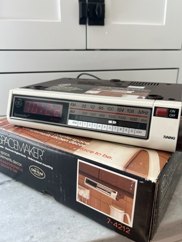 New vintage spacemaker - new, ge