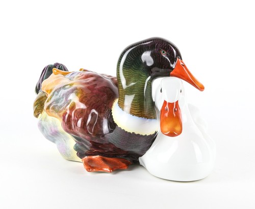 Herend pair nestling - herend, of