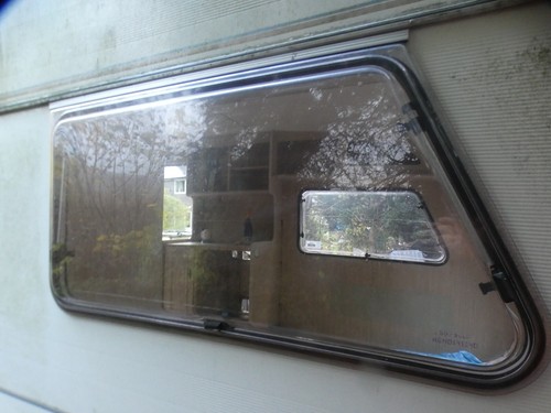 Caravan window abi - caravan, window,abi