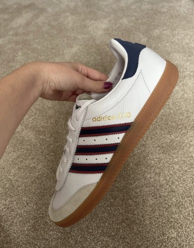 Size exclusive adidas - size?,