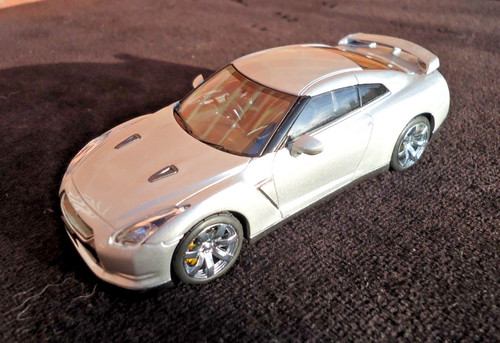Kyosho nissan r r35 - 1/43, gt-r