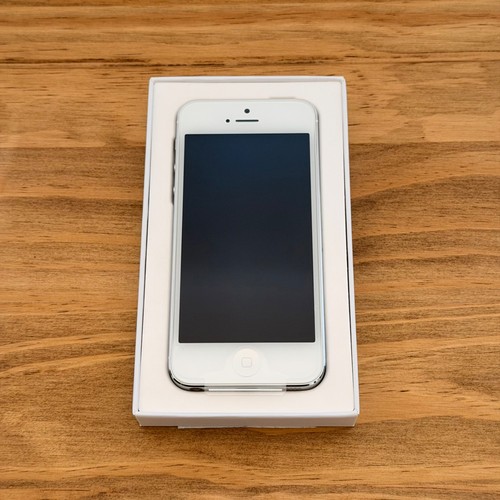 Rare apple iphone 64gb - rare,