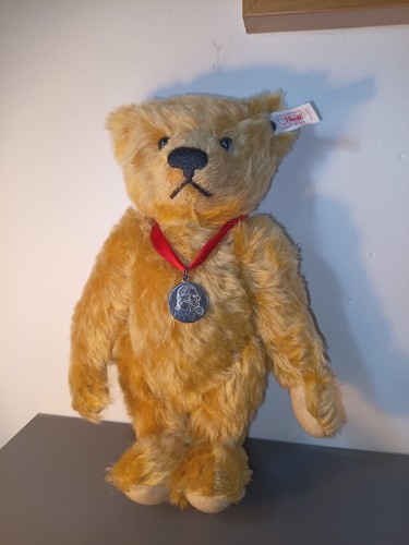 Steiff for christie james - steiff,