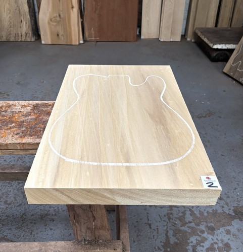 Obeche piece guitar body - guitar, /