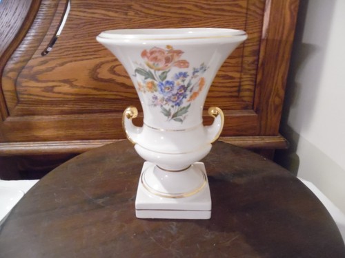 Vintage campana urn style - vintage,