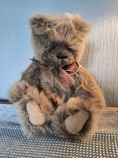 Charlie Bears Bobby CB083521C Plush
