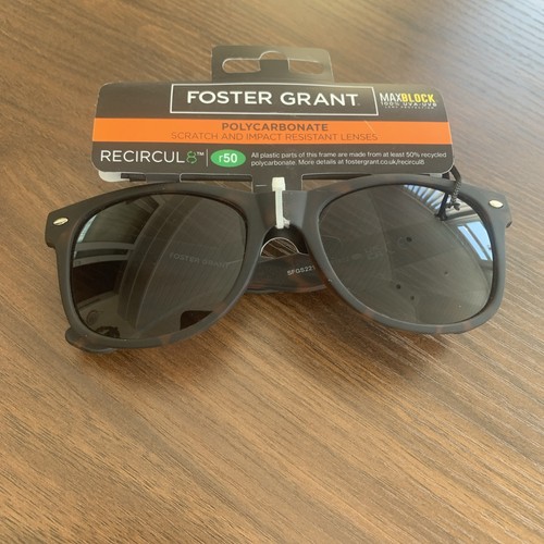 Foster grant woman - foster, woman’s
