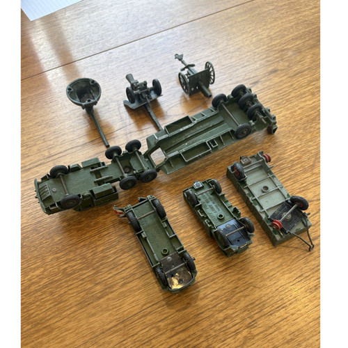 Dinky diecast green military - dinky,