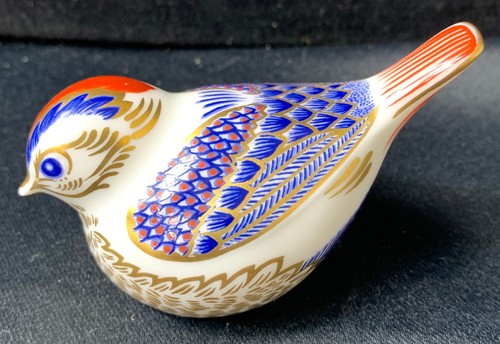 Royal crown derby bird - royal,