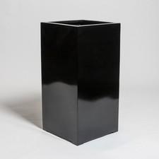 Primrose Black Gloss Polystone