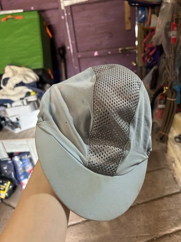 Lemieux this esme - this, hat