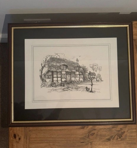 Framed black and white - black,
