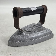 Cast Iron Vintage Sad Iron