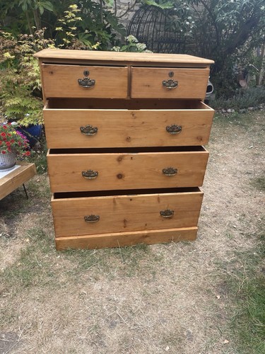 Stripped pine chest - stripped,