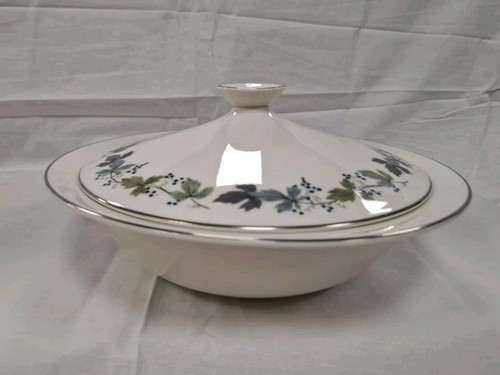 Royal doulton 1001 - royal, doulton,