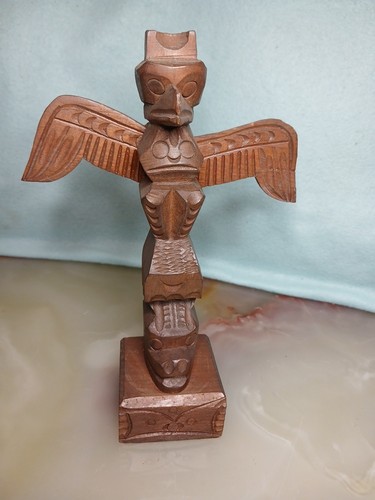 Vintage canadian totem pole - vintage,