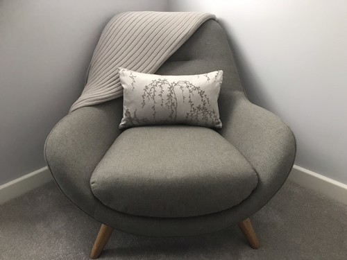 Laura ashley weeping - laura,