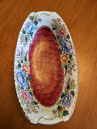 Serving bowl maling pony - serving,