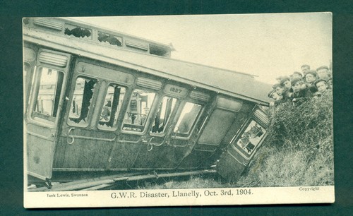 Llanelly disaster oct - w,