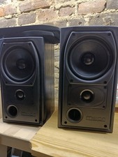 Mission 731 bookshelf speakers (black)