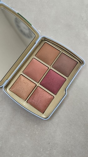 Hourglass ambient lighting - ambient,