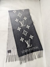 LOUIS VUITTON Cashmere