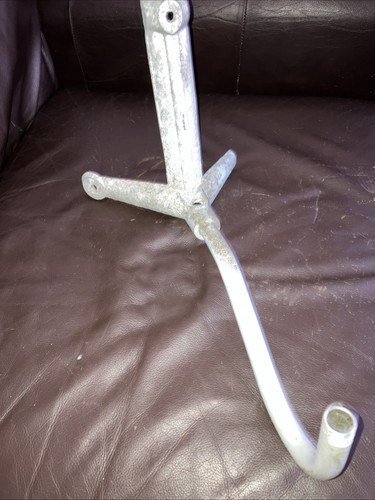 Coughtrie corner bracket light - coughtrie,