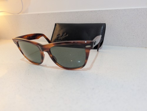 Ray ban wayfarer sunglasses - ray-ban,