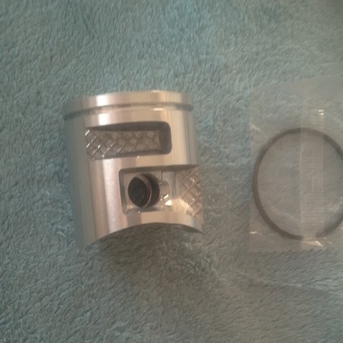 Husqvarna 435 chainsaw piston - 435,