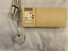 BOOTS 5HR MULTI BATTERY CHARGER FOR Ni-Cd RECHARGEABLE BATTERIES