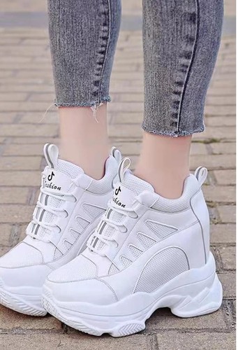 Women platform trainers - platform,