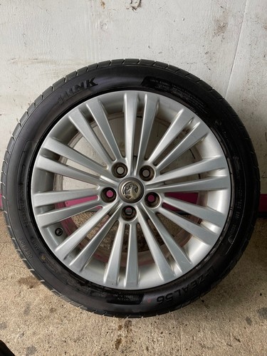 Genuine vauxhall insignia - genuine, 18'