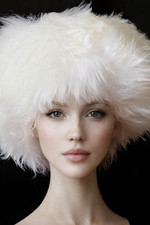 Ladies 100% Wool-On Sheepskin