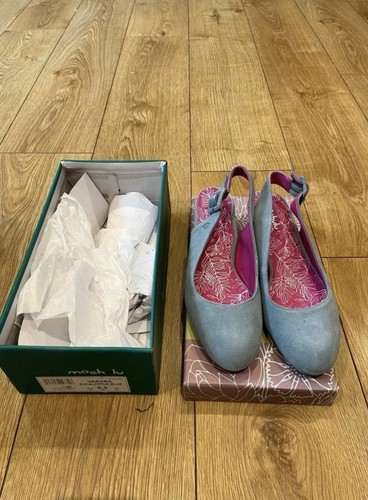 Moshulu duck egg blue - egg, suede