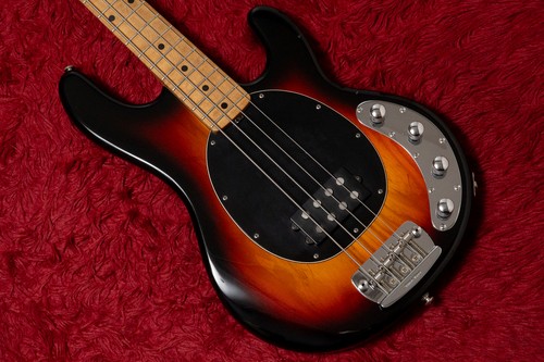Music man stingray 1997 usa - music,
