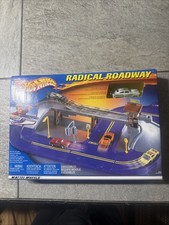 2002 Radical Roadway Play Set