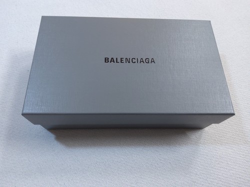 Balenciaga authentic gray - balenciaga,