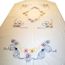 Bedspread Embroidered Floral
