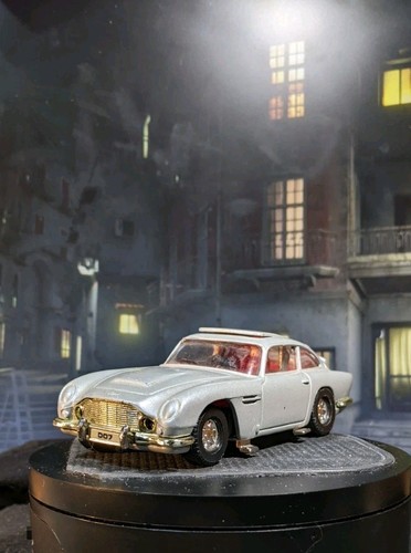 Vintage corgi toys - 007, james