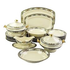 Hutschenreuther Dinner Service, Carinthia, Crown Lion Ivory, Selb Bavaria