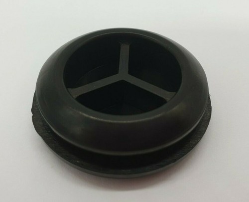Drive shaft grommet - drive, 4hp