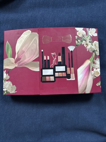 Ted baker london ultimate - london,