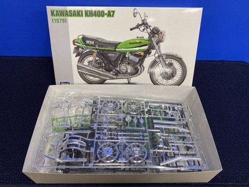 Kawasaki kh250 hasegawa - 1/12,