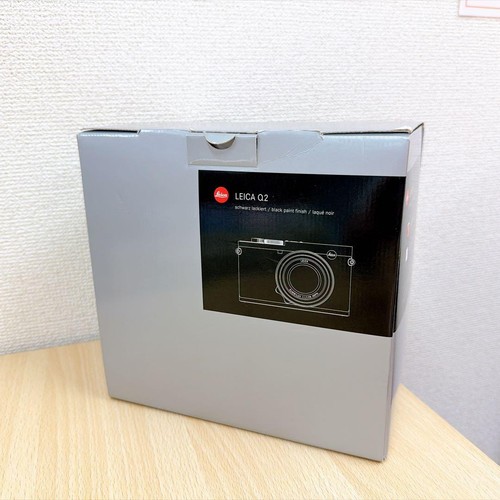 Leica with map camera - with,